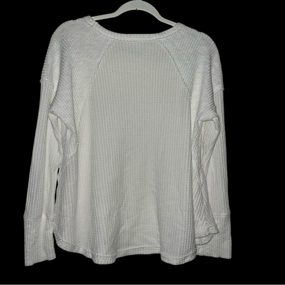Tops - White Women's Top size medium